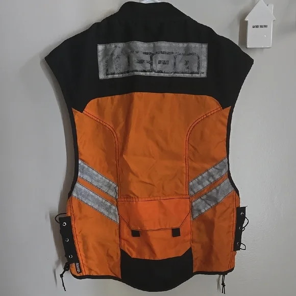 Icon Motorcycle Vest - Picture 6 of 12